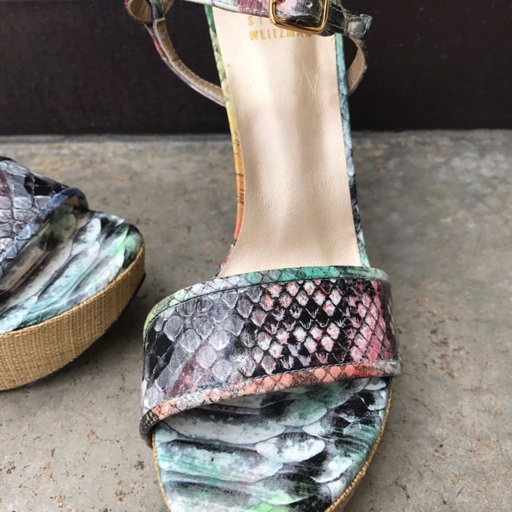 STUART WEITZMAN multicolor python pattern heels - Picture 2 of 2